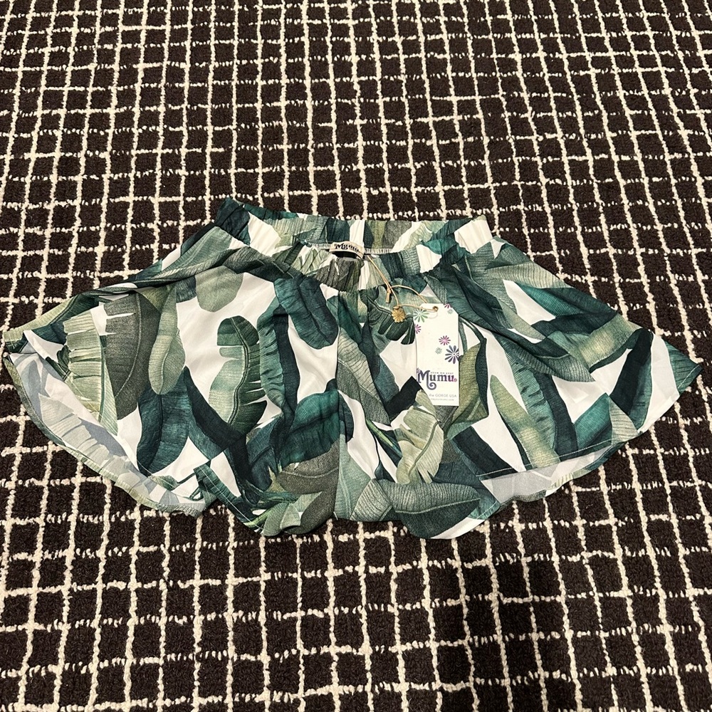 Show Me Your Mumu Leaf Print Women's Shorts - Green